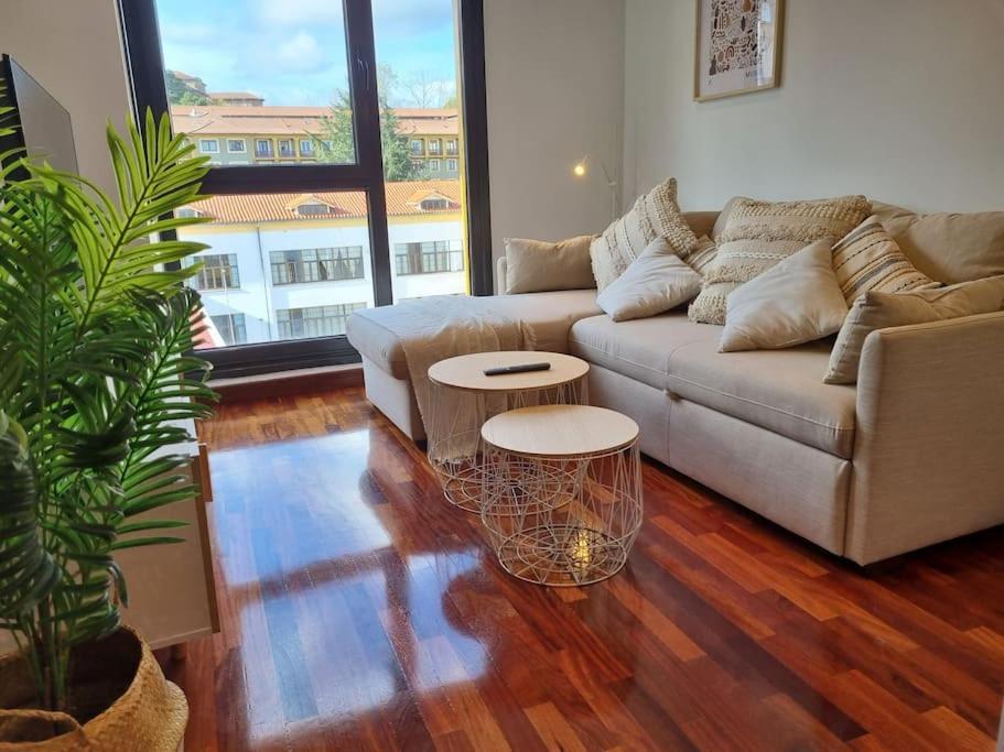 604B - Apartamento Con Garaje Овиедо Екстериор снимка